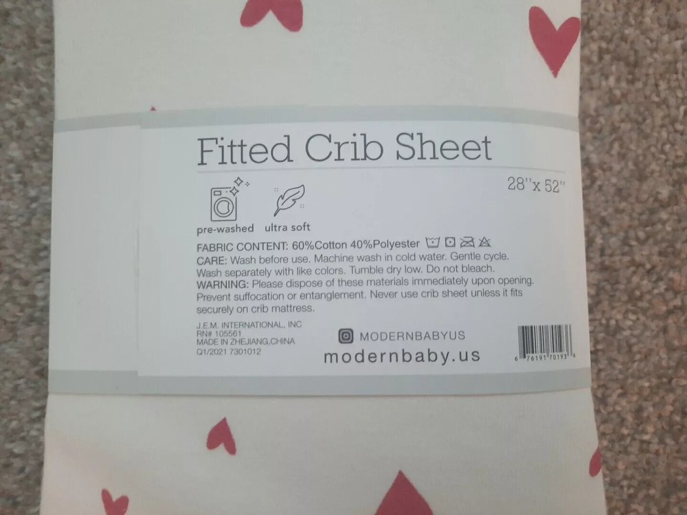 Fitted Crib Sheet Hearts New With Tags