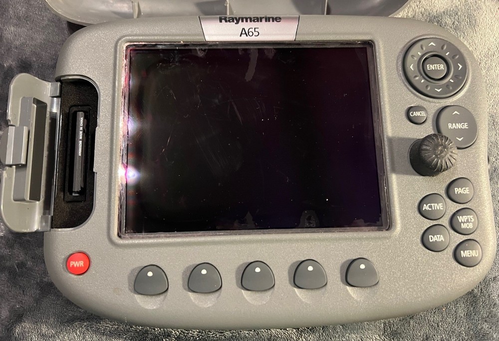 Raymarine A65 Multi Function Display Chartplotter Sonar Color Not Tested
