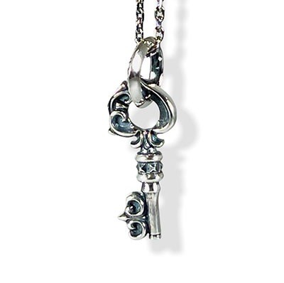 DEAL DESIGN Select Key Top - Spade