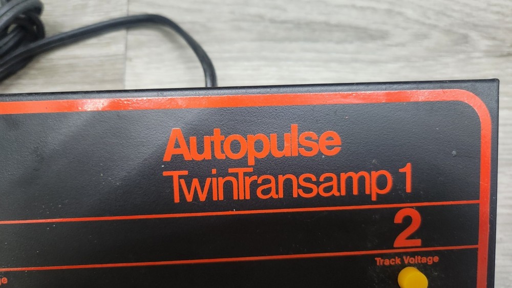 Troller Transistorize Autopulse TwinTransamp 1 Model 30 Power Pack