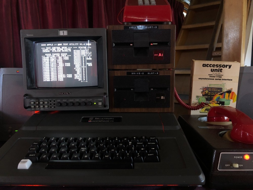 BELL & HOWELL APPLE II PLUS (A2S1) “DARTH VADER” COMPUTER SYSTEM