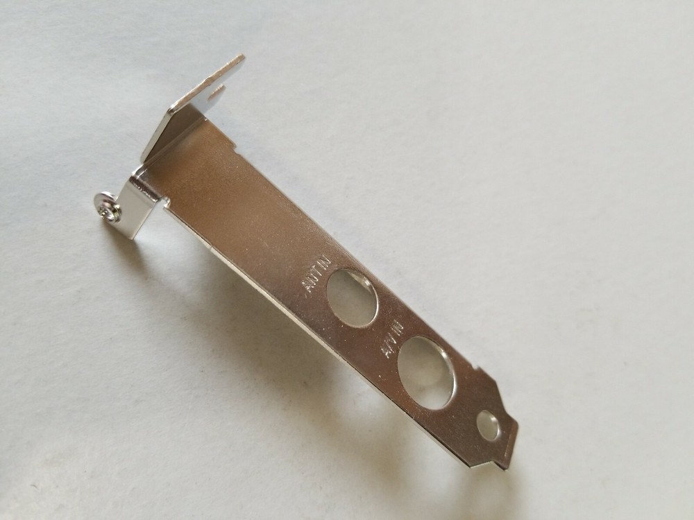 Low Profile Bracket for Antena and Audio / Video