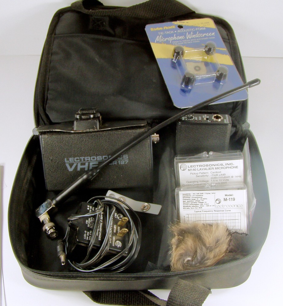 Lectrosonics CR187 Wireless Microphone Transmitter Receiver Two Mics Many Extras