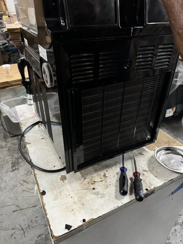 SPM I-PRO 2 Slush Machine