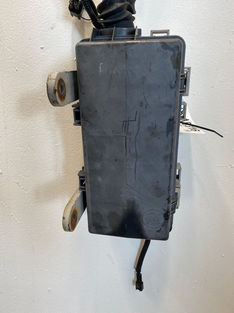 2009 GMC W4500 Fuse Panel (628-10316)