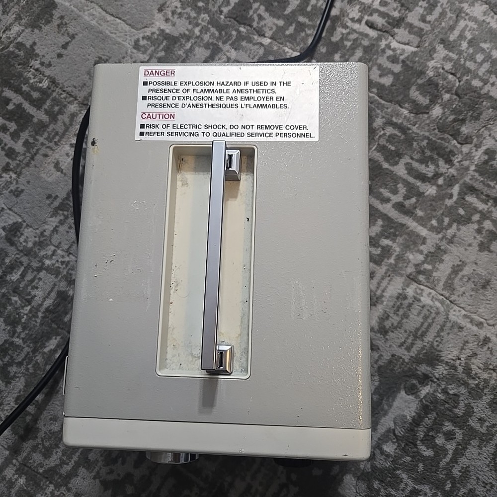 Olympus Optical - CLK-4 Halogen Light Source