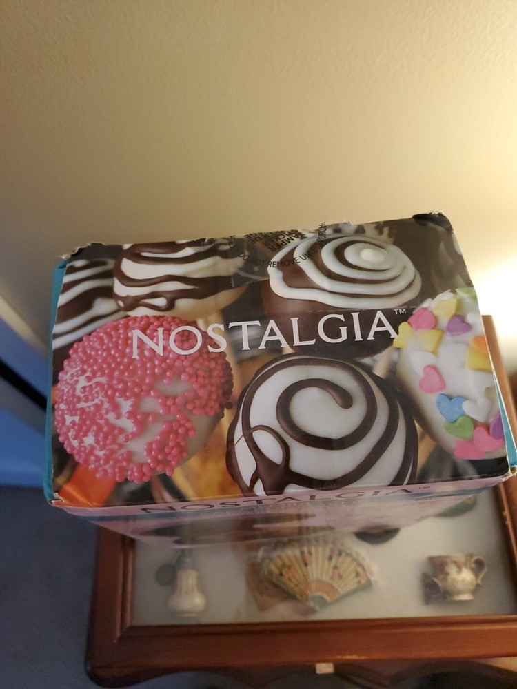 Nostalgia My Mini Cake Pop Maker