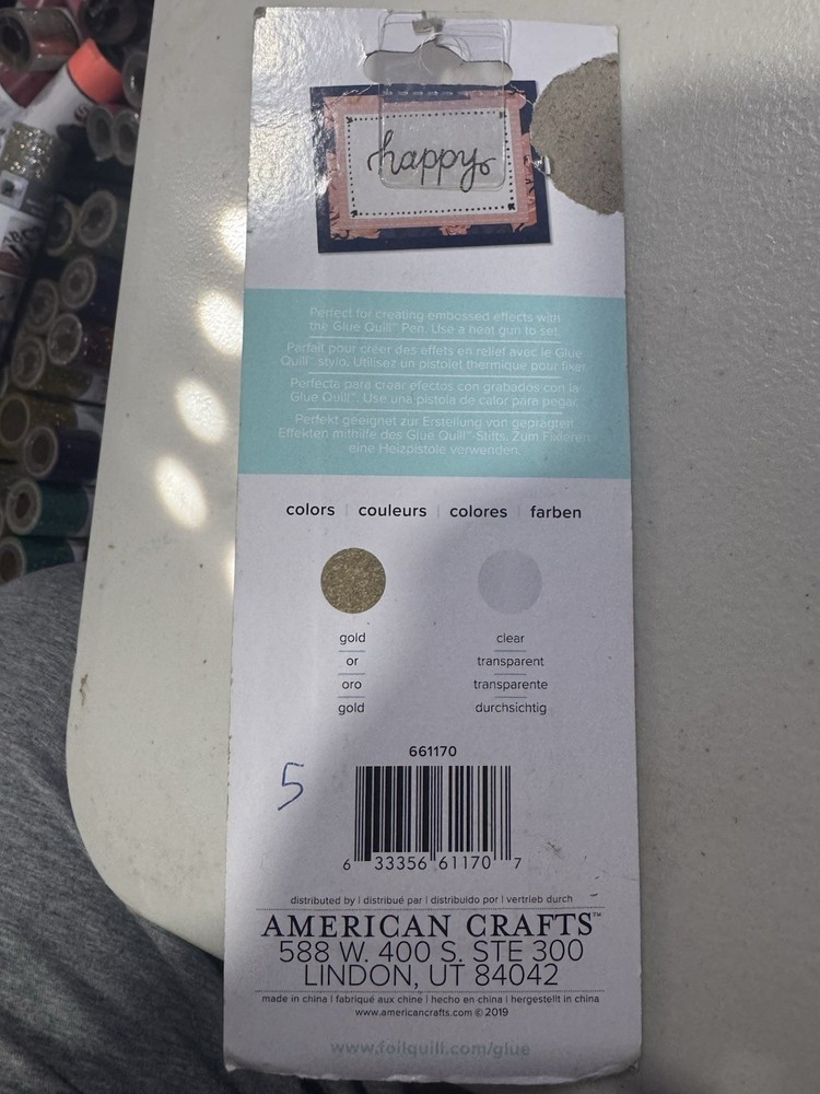 We R Memory Keepers Glue Quill Embossing powder. New.