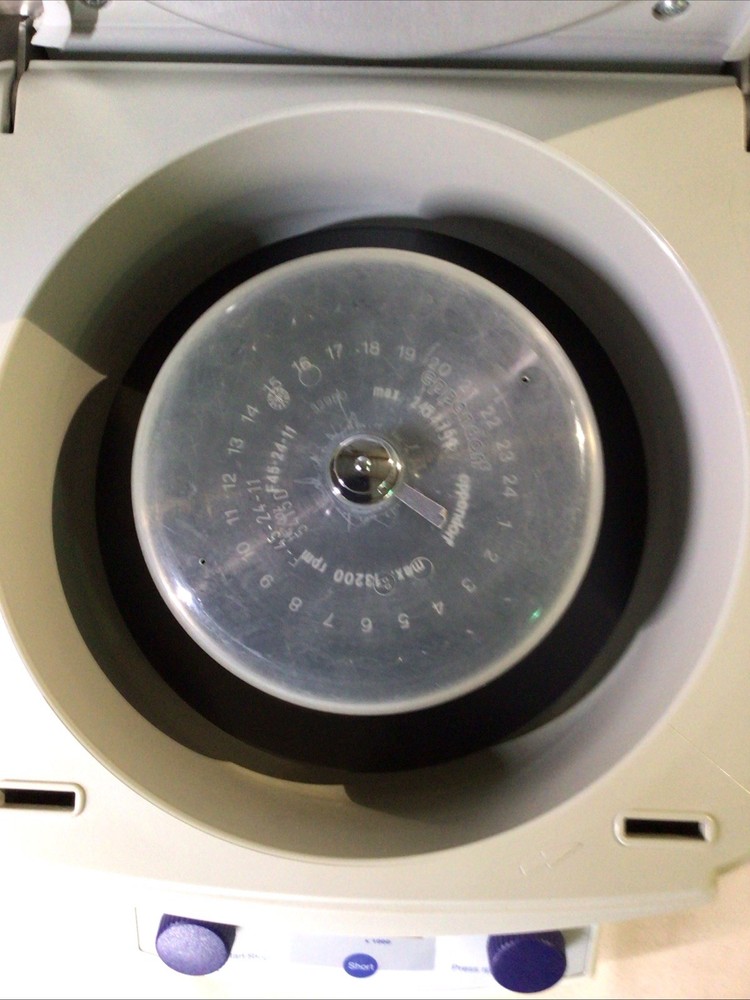 Eppendorf 5415D Centrifuge with Rotor