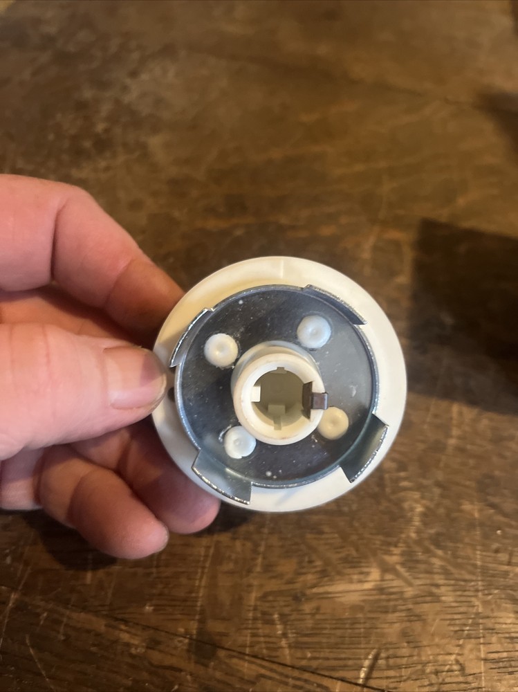 NOS Delco Distributor Rotor C402 12336823