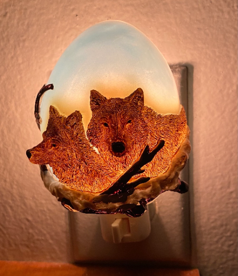 Wolf Beautiful 3D polyresin wall plug-in night lights Home decor'