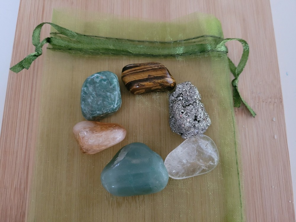 Money Magnet Crystal Set