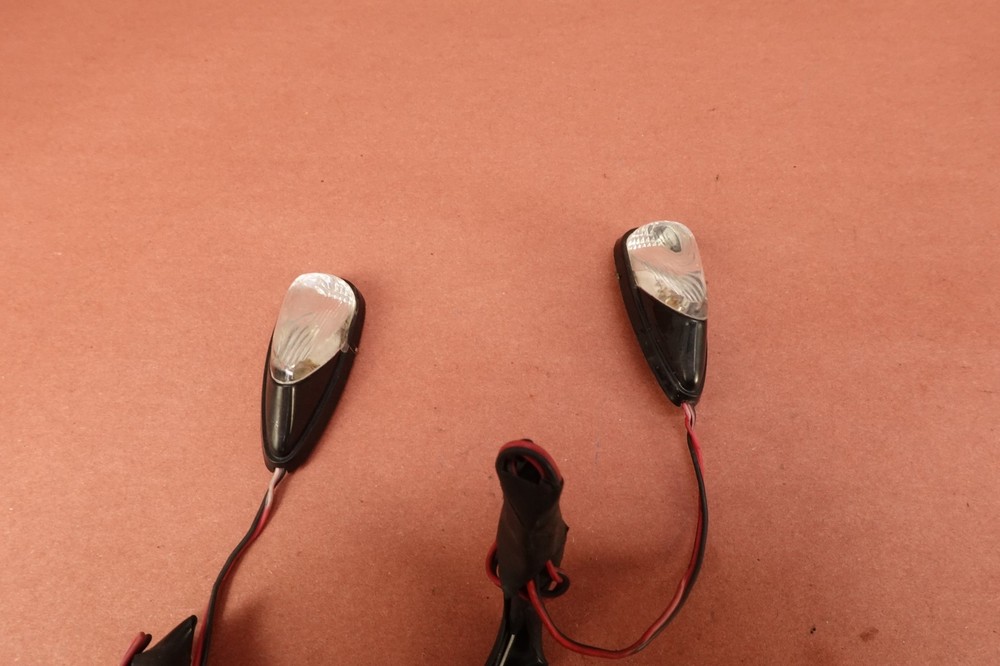2003 - 2008 Suzuki SV650 Front Left Right Turn Signals Light
