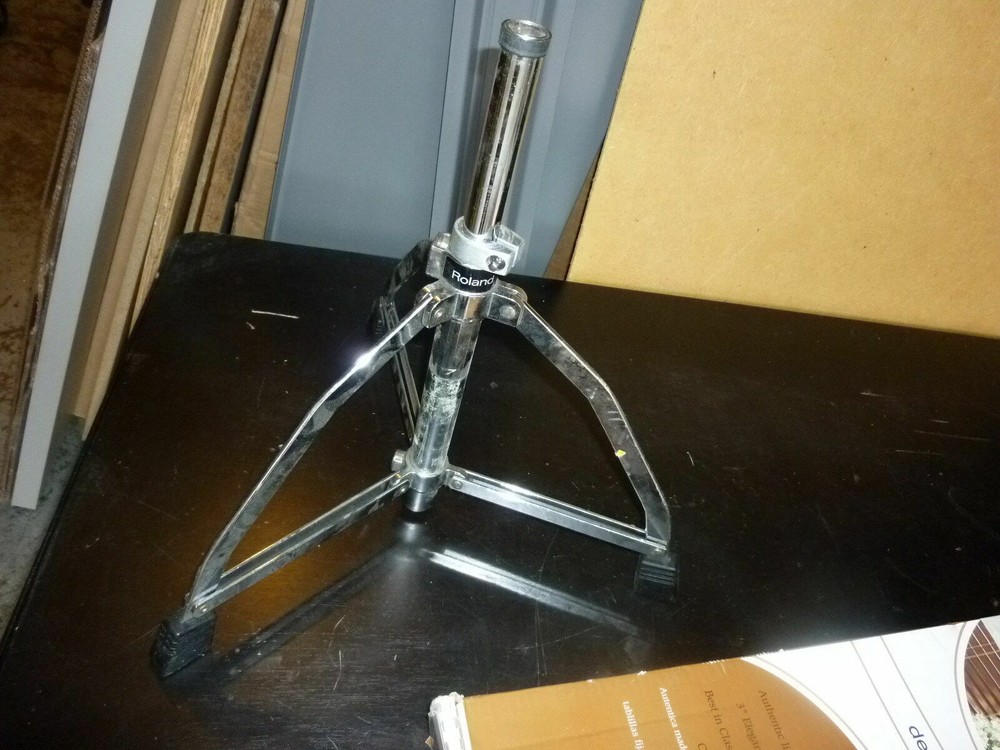 Professional Roland Drum Throne - Missing Cushion & Bolt "AS-IS"