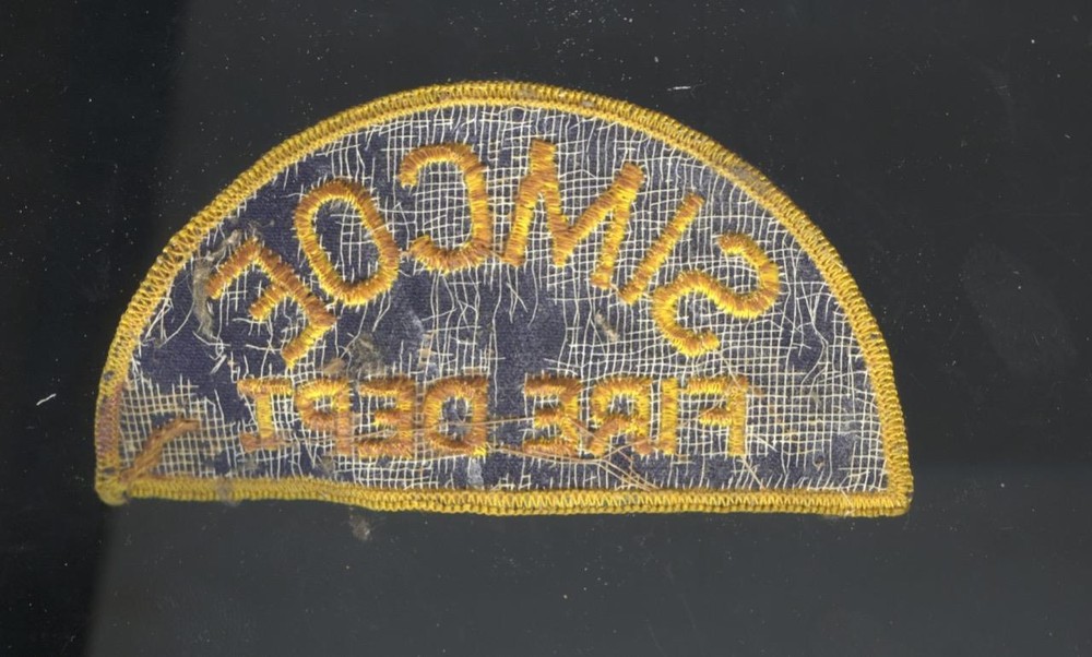 SIMCOE FIRE DEPARTMENT- CANADA - SHOULDER PATCH C 1970 REF: 9547H