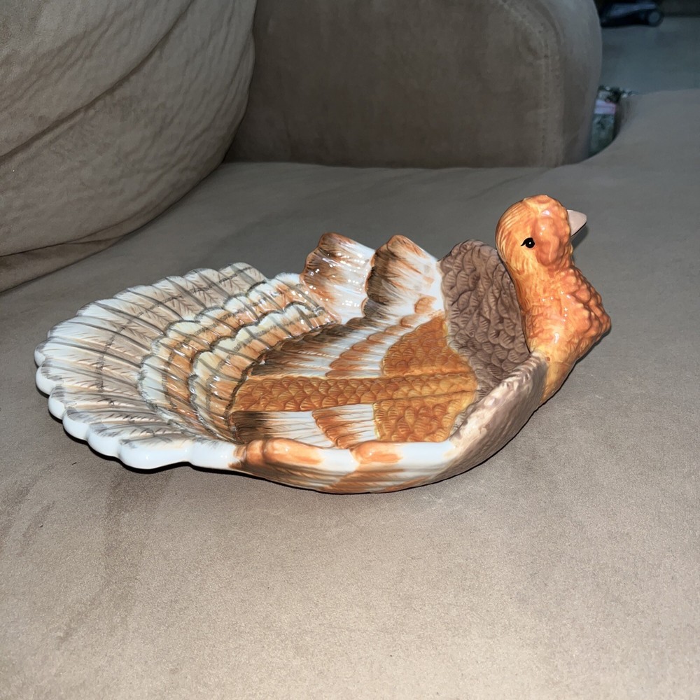 Global Design Turkey Dish