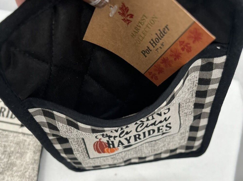 Fall Pumpkin Kitchen 2pc Set Includes 1 PotHolders 1 Oven Mitt Apple Hayride