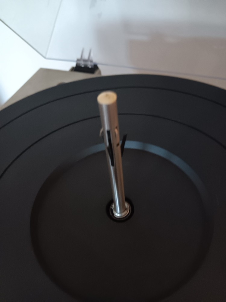 MCS MULTI PLAY Turntable (built by Technics) Model 6710 Belt Drive.