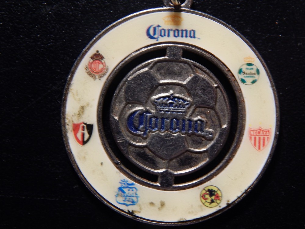 Vintage Corona Keychain - Very Nice- zz599udc