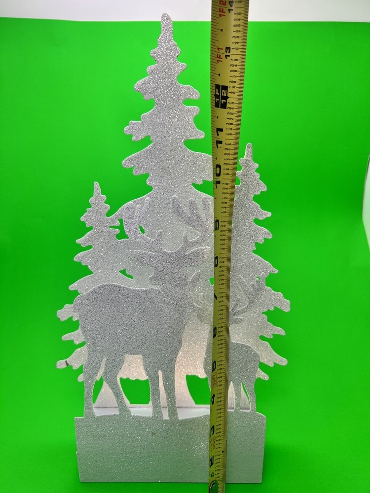 Metal white Lighted Winter Scene Decor Tabletop Cracker Barrel Exclusive