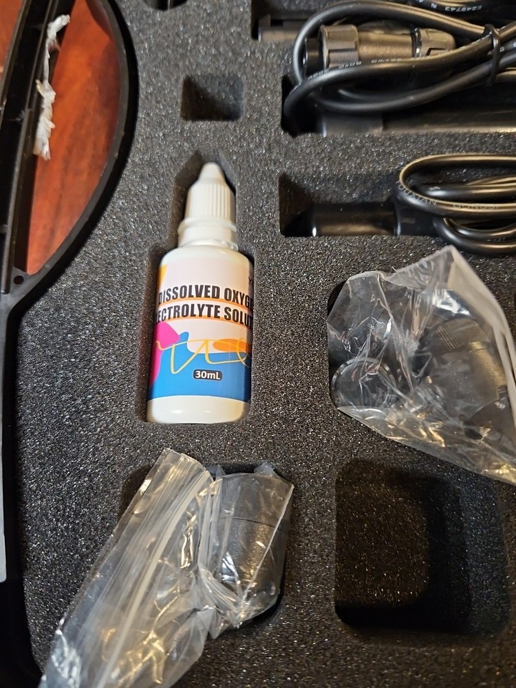 Handheld Dissolved Oxygen Meter, Smart DO Meter with Salinity and Altitude Co...