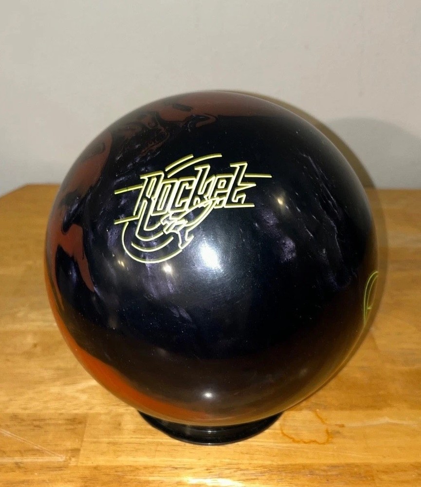 Storm Rocket bowling ball 14lb NIB