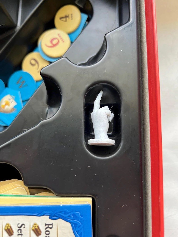 Catan Robber Middle Finger Replacement Piece