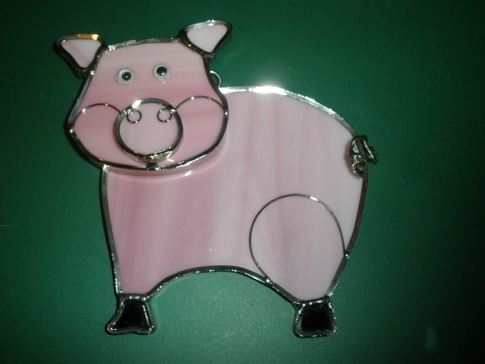 Pig Suncatcher 5.5"x5"