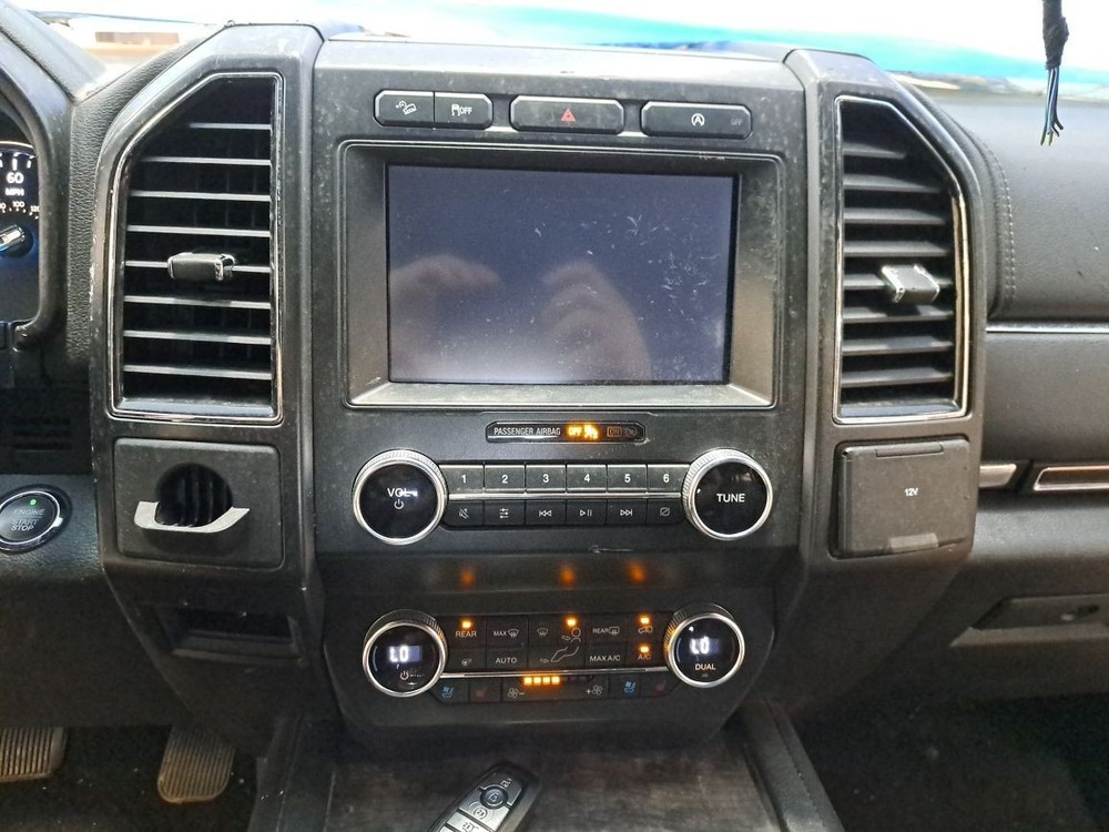 2019 Expedition Camera/Projector Sku#4183475