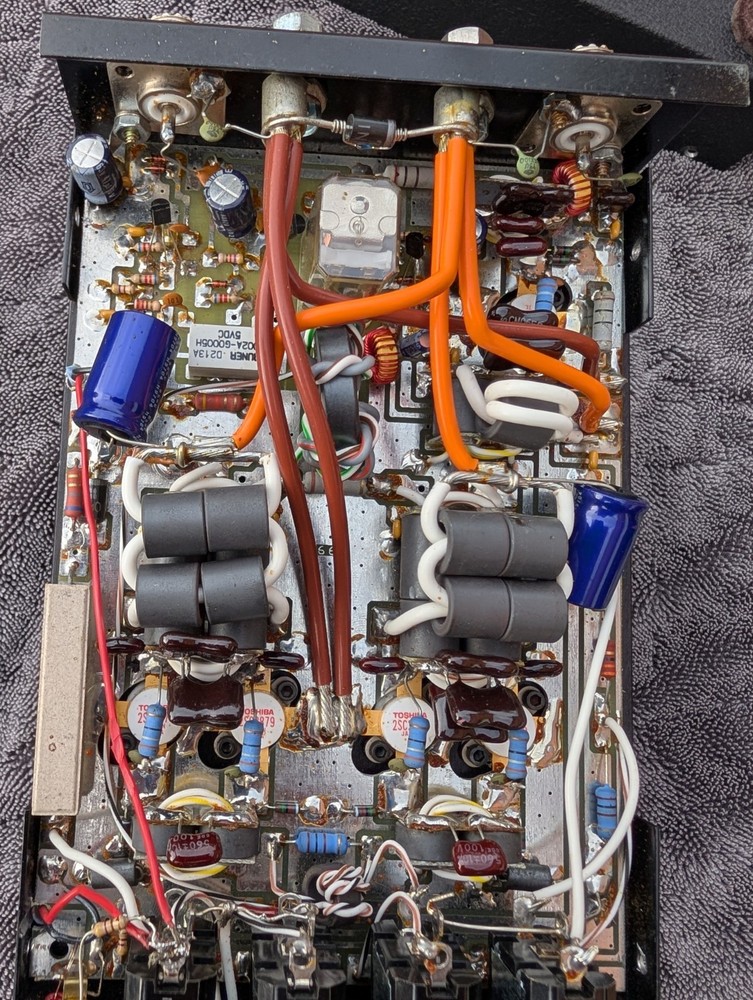 LA900 Amateur Mobile Amplifier