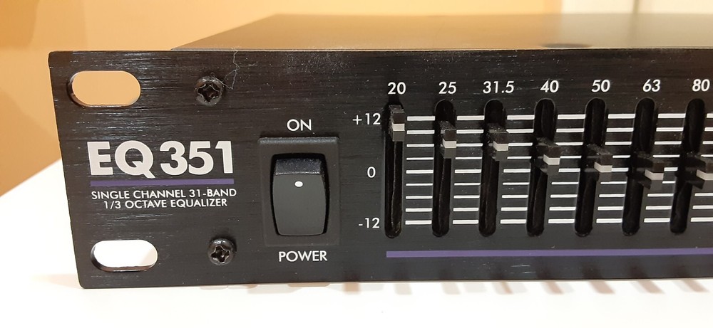ART EQ-351 31-BAND 1/3 OCTAVE GRAPHIC EQUALIZER - USED