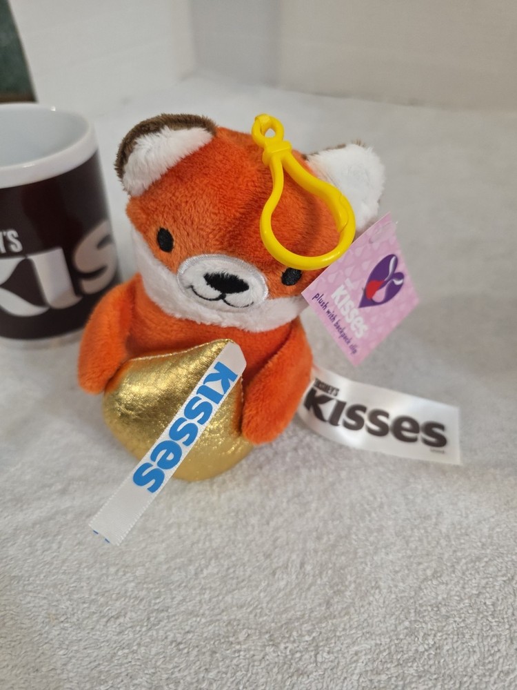Hershey Kiss Coffee Mug And Plush With Backpack Clip New