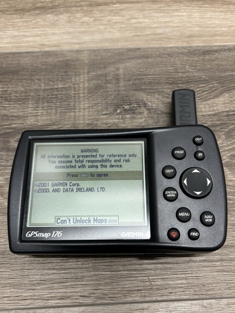 Garmin GPSMAP 176 ChartPlotter GPS W Car Adapter