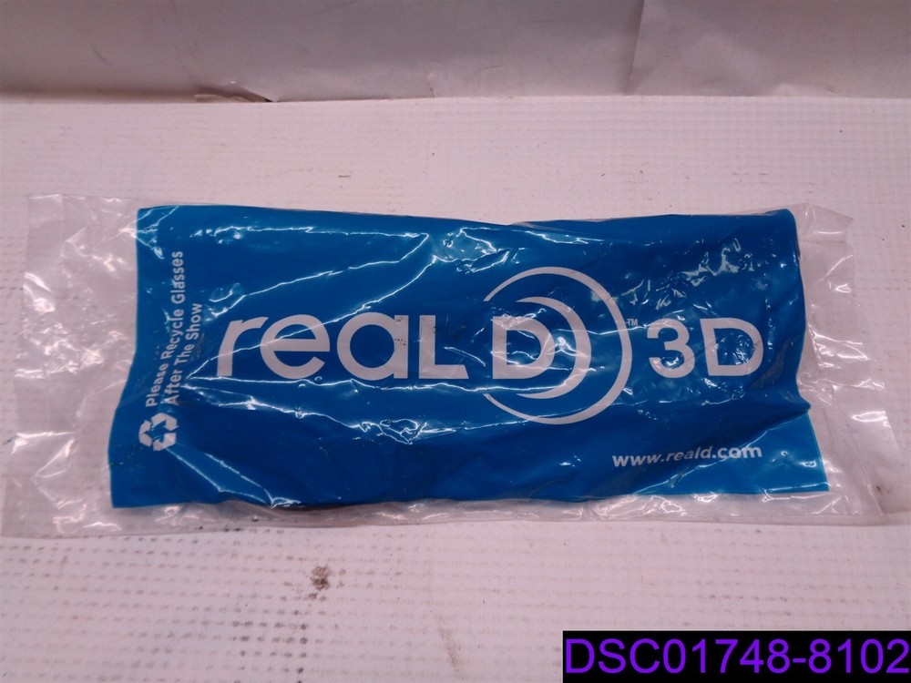 Qty = 15: Real D 3D Glasses