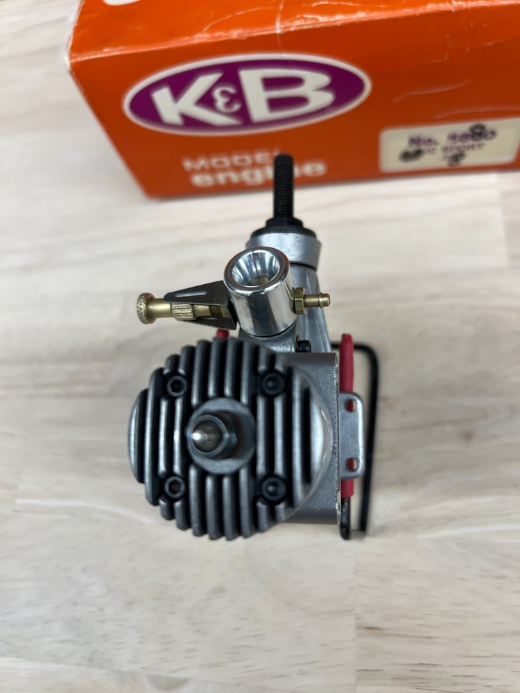K & B SPORTSTER .28 - CL/FF ENGINE