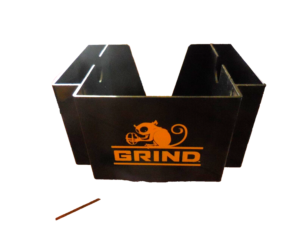 Grind Liqueur plastic Bar Caddy, Squirrel Logo