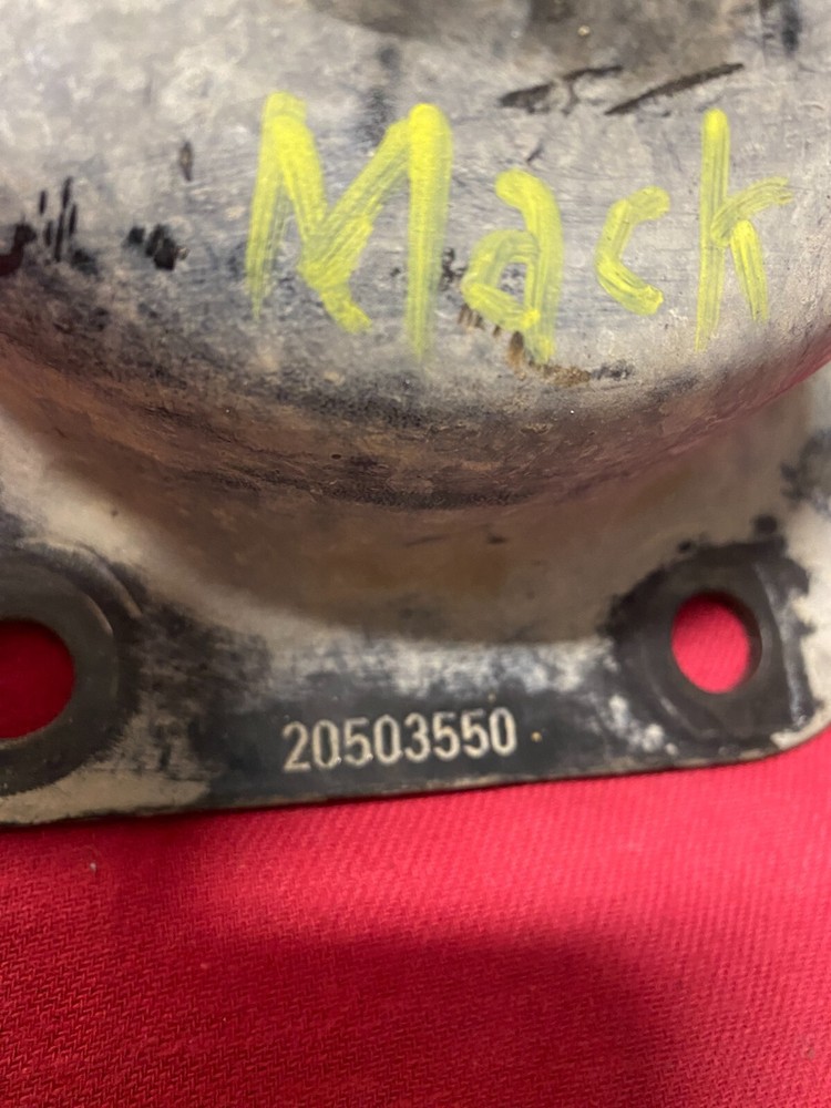 FRONT engine MOTOR MOUNT MACK 613 RUBBER CUSHION 20503550,