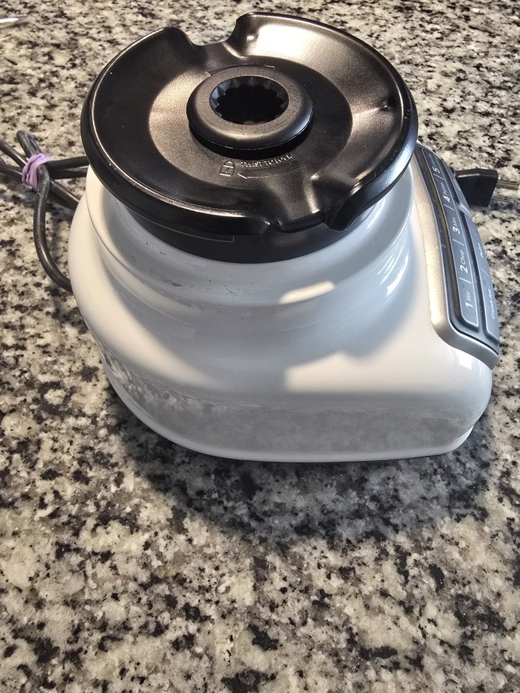 KitchenAid 5-Speed Diamond Blender Base KSB1575WH