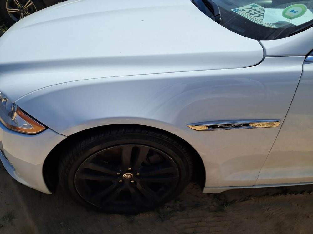 Fuse Box Engine Left Side Engine Compartment Fits 10-15 XJ 4786578