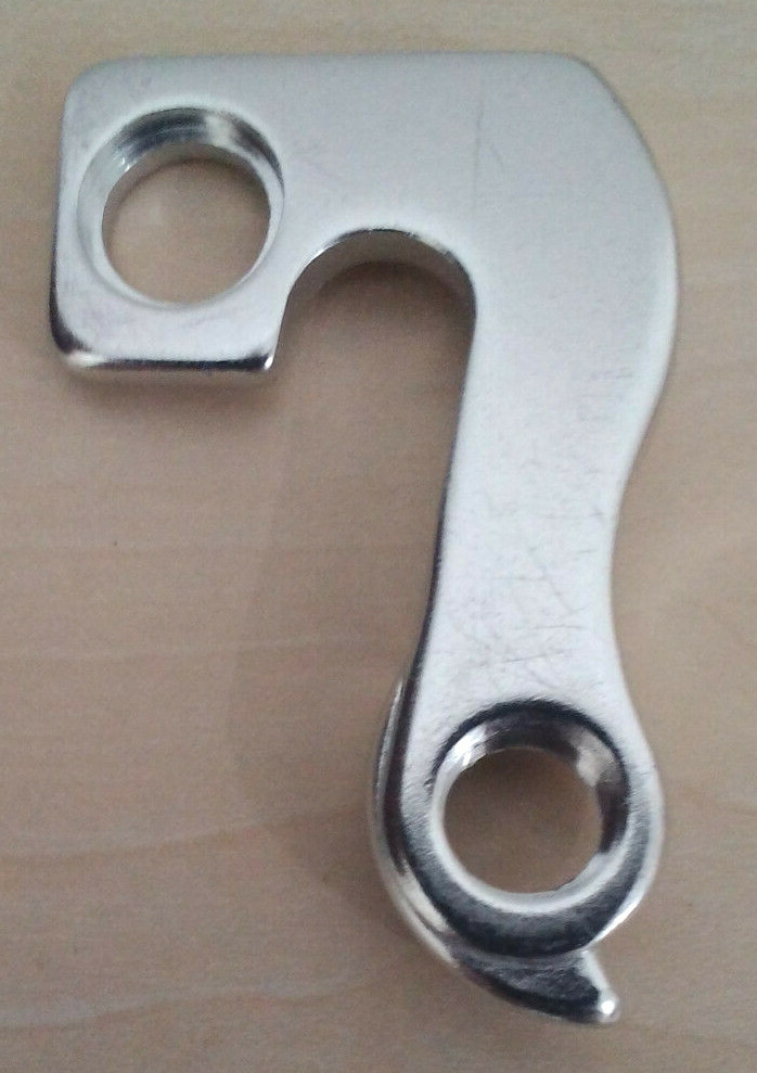DIAMOND BACK REPLACEABLE BICYCLE DERAILLEUR HANGER FRAME DROPOUT # 50 NEW