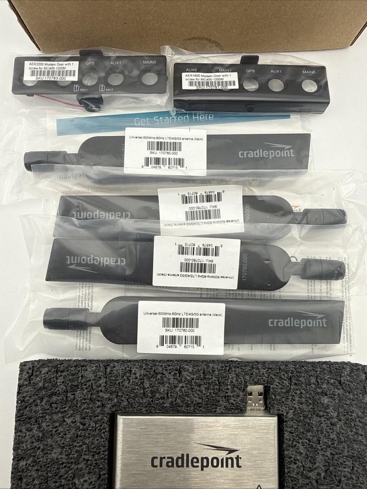 Cradlepoint Technology MC400-1200M-B Modular Modem Silver