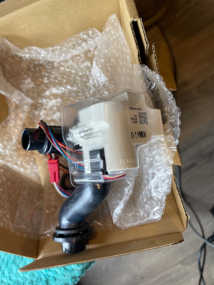 Rinnai 3 way Valve Assembly part# M01A-03000-SB1