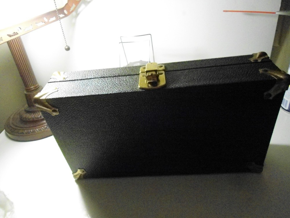 bb gun case hard shell old daisy case and old padding