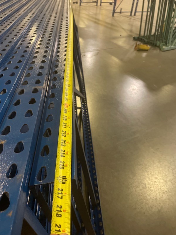 Interlake 18'x 42" Teardrop Pallet Racking Upright