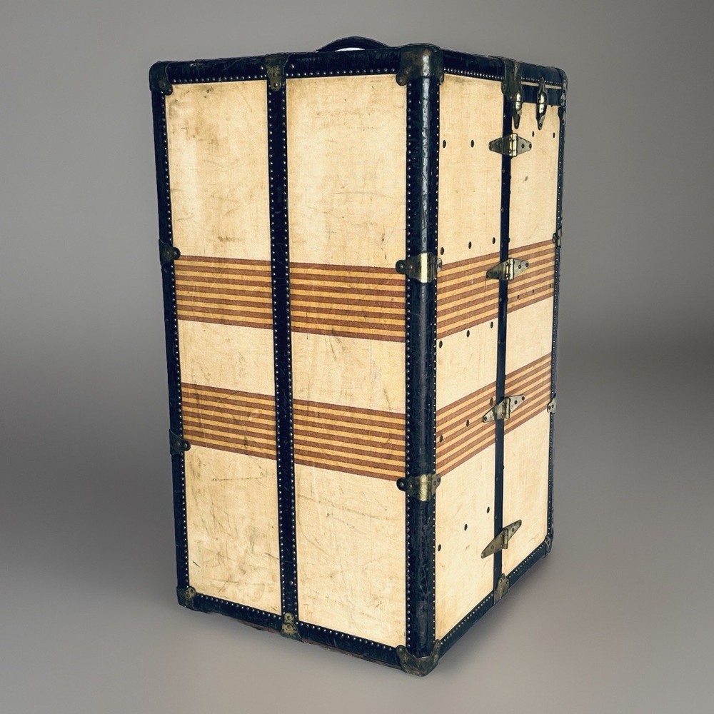 ANTIQUE OSHKOSH WARDROBE STEAMER TRUNK