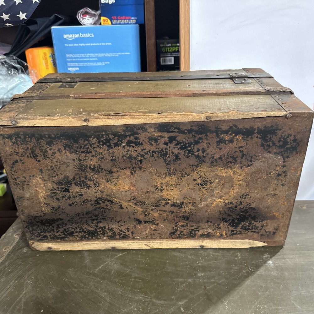 Small Antique Flat Top Steamer Trunk - 16"L