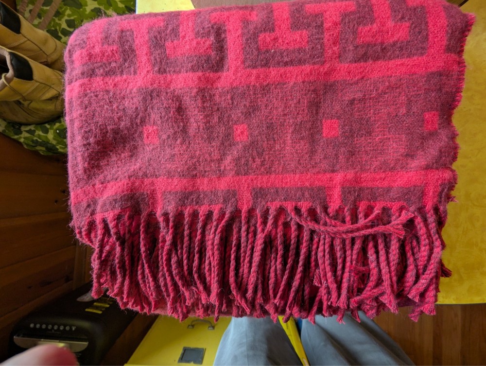 Peruvian blanket 49"x63" baby alpaca blue or red same pattern on both... new!