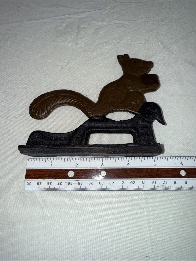 Nut cracker metal squirrel, Retro kitchen decor