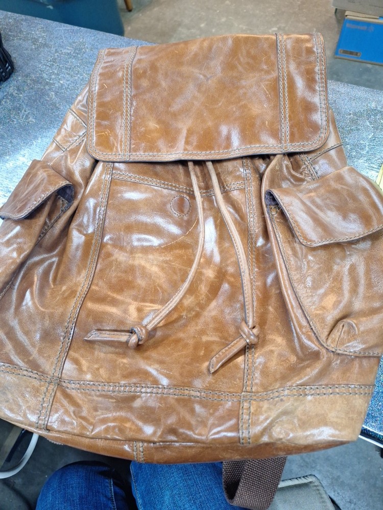 Vtg Leather Fossil Back Pack