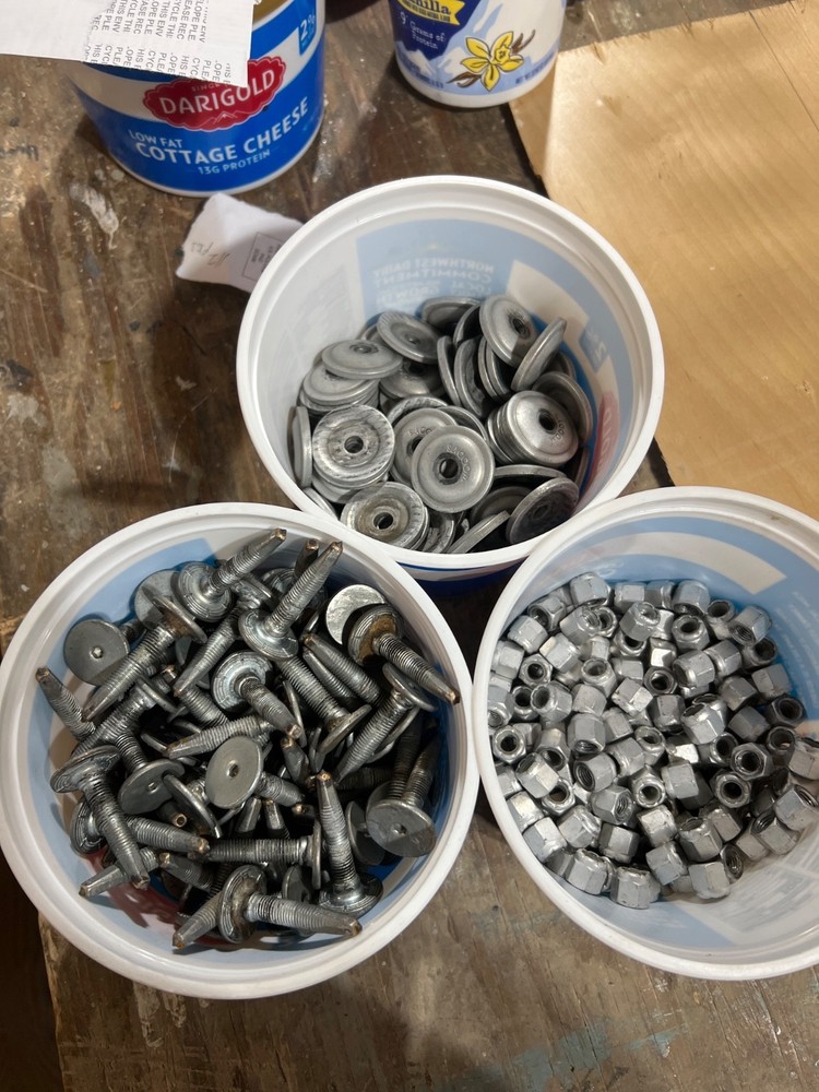 woodys 1.740" mega-bite carbide track studs, support plates, nuts